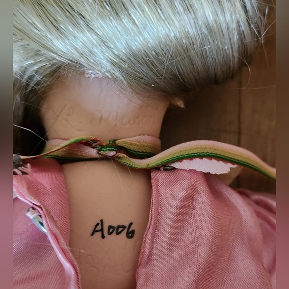 Paradise Galleries Treasury Collection Porcelain Fairy Doll - Picture 4 of 5